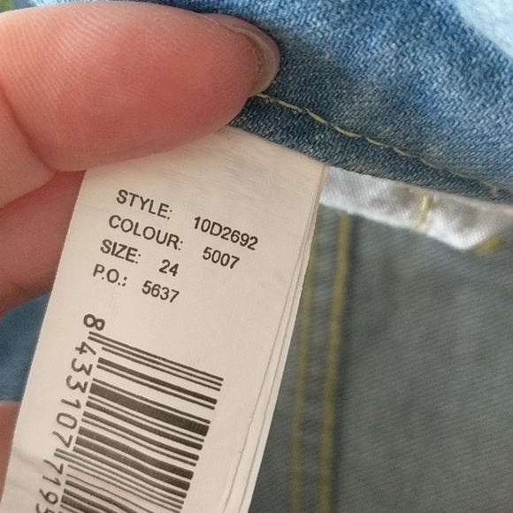 Pants - Picture 8 of 8